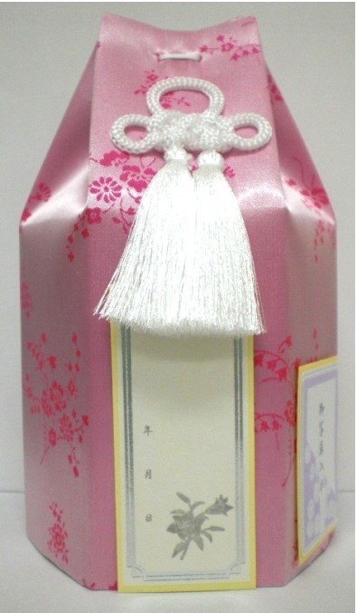 ［骨壺覆い］柄オオイ「椿」