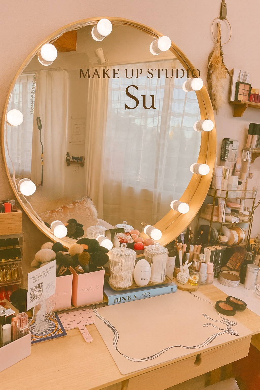 めいくあっぷすたじおすー