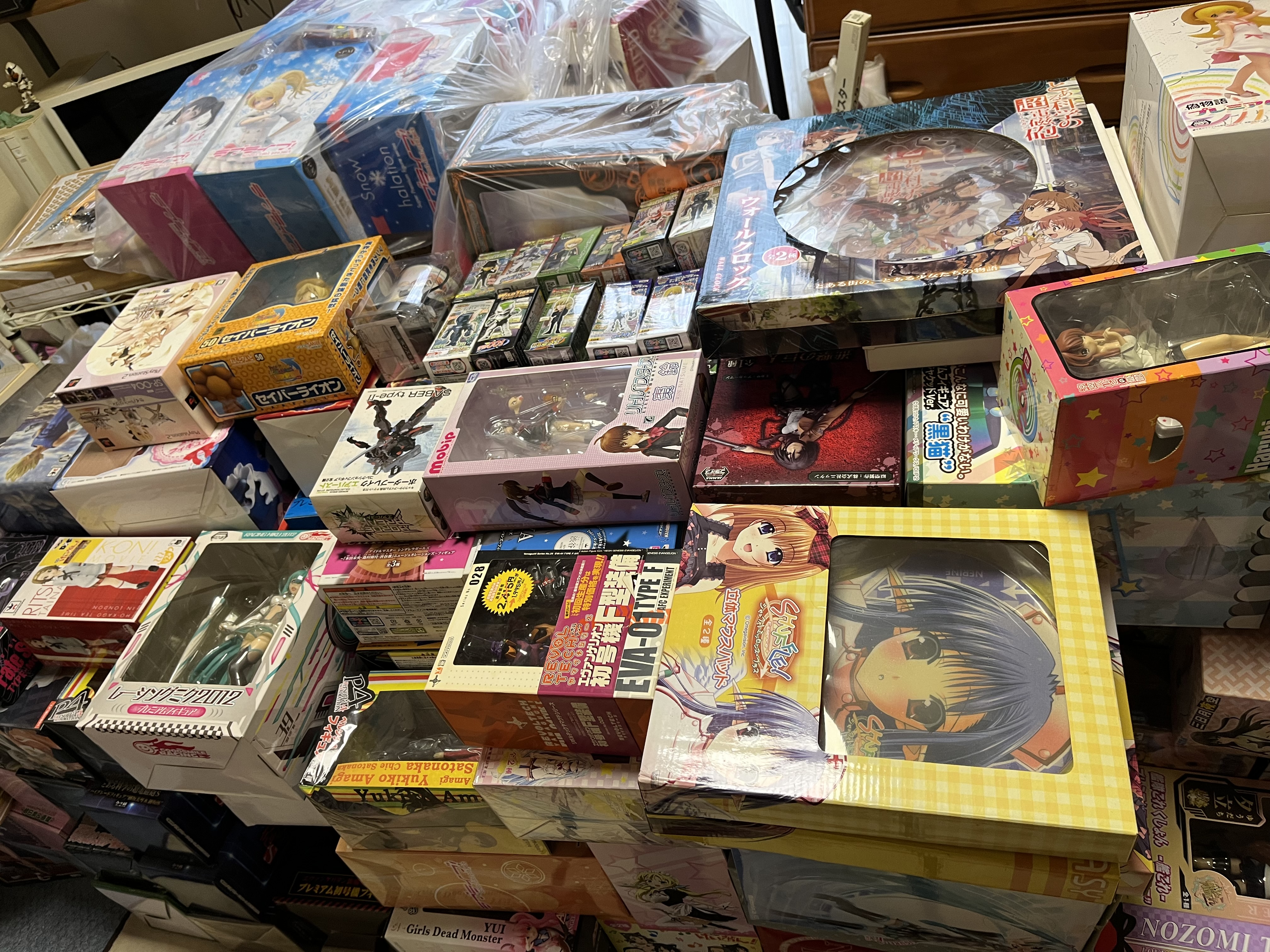 千葉・船橋でフィギュアを出張買取