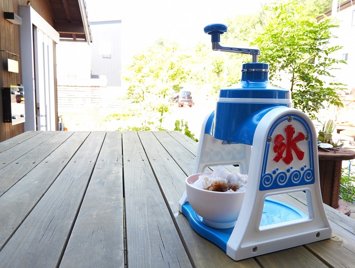 自宅でもコツさえつかめばふわふわのかき氷が作れます！