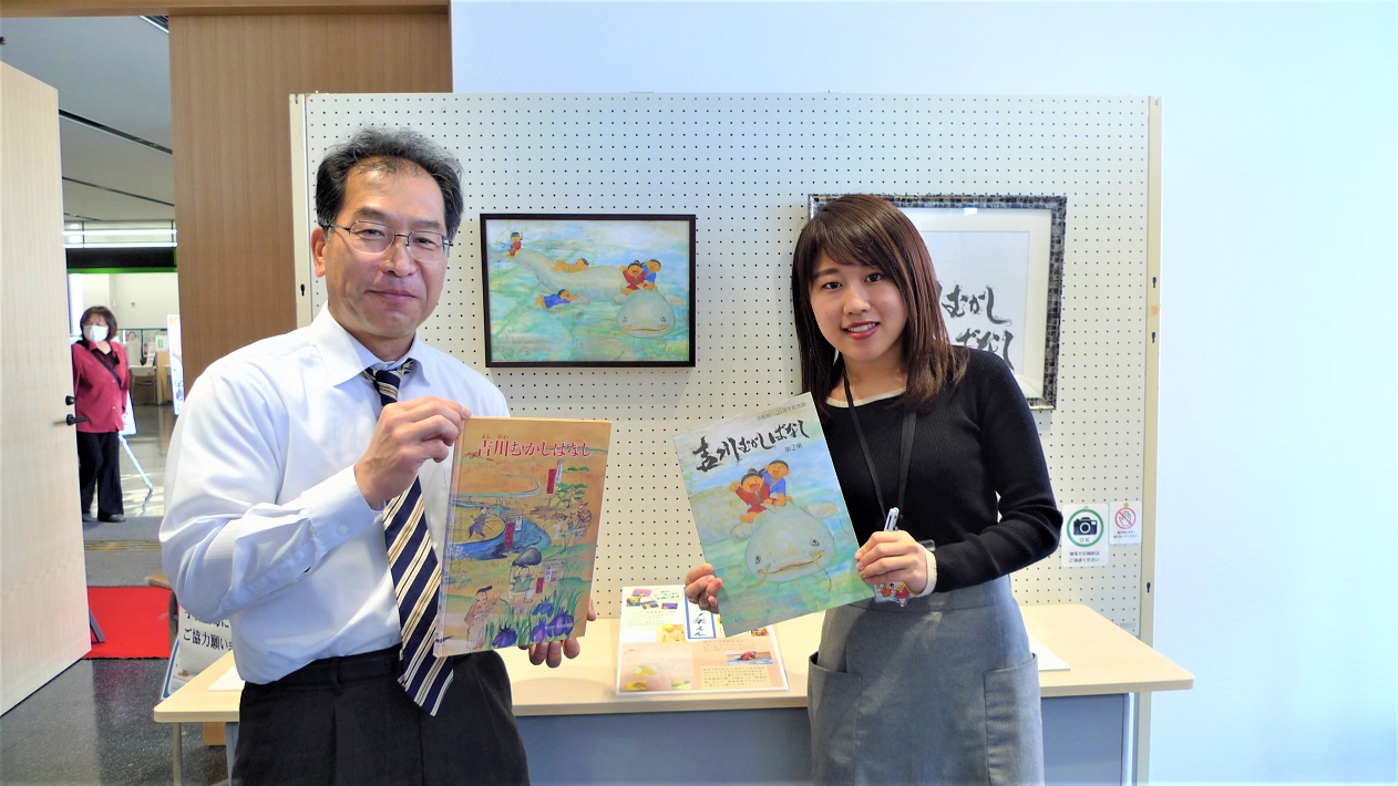 吉川市教育委員会生涯学習課の山﨑功二さんと花木優子さん