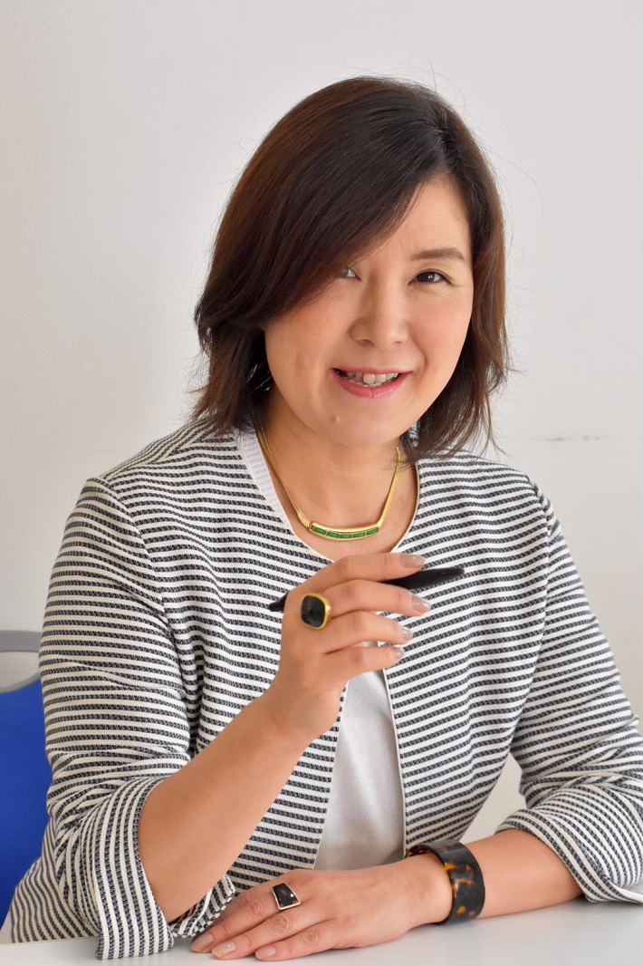 神山かえでさん