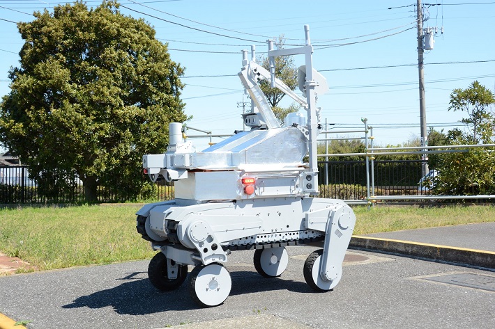 消防ロボットシステム「ランド・アイ」