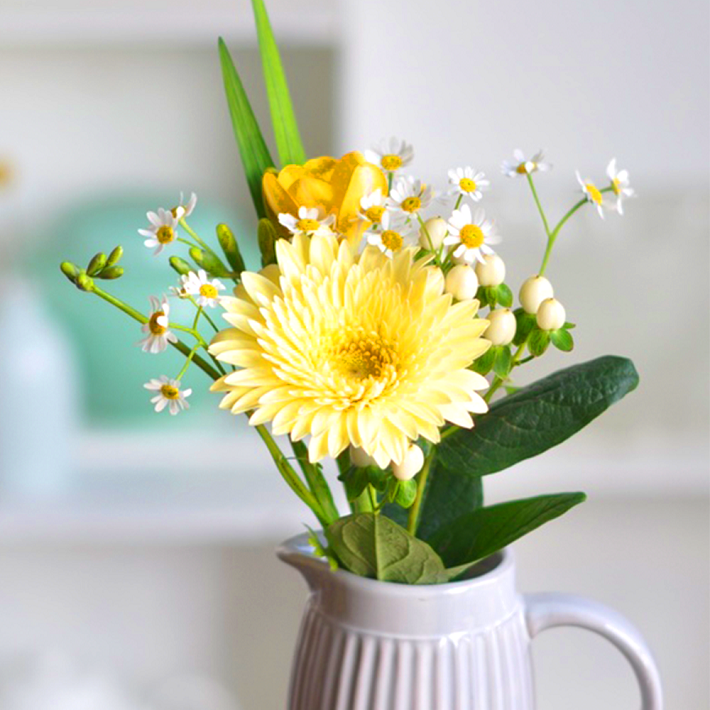 お花の定期便で花のある暮らし