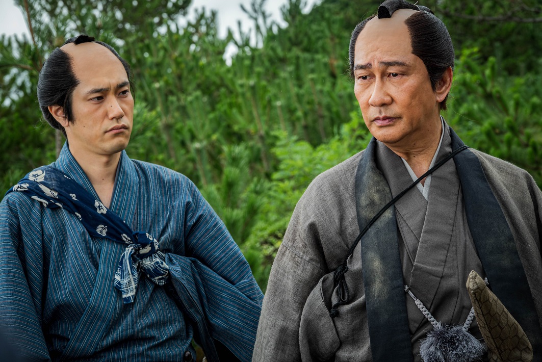 映画『大河への道』の中井貴一と松山ケンイチ