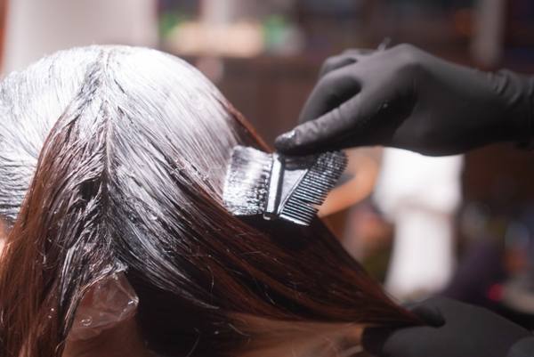 ヘアカラーの仕組みと色落ちの理由