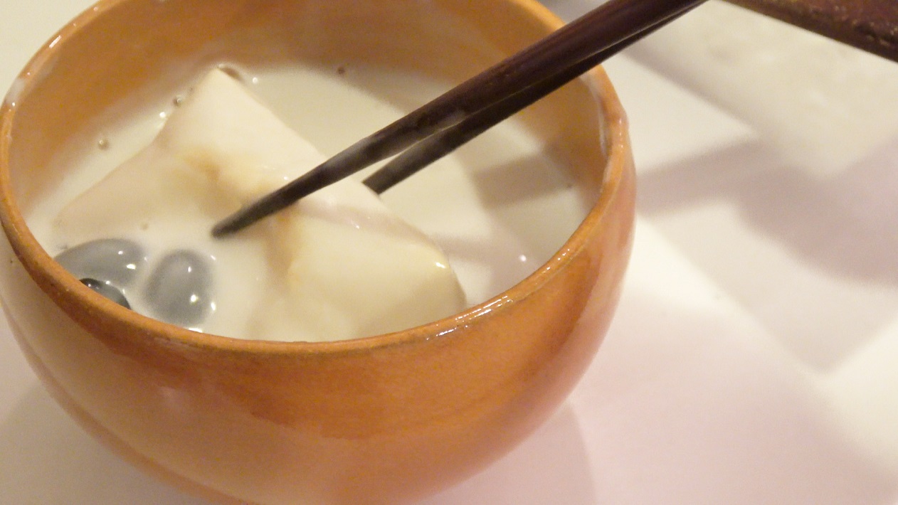 黒豆のココナツミルクしるこ風