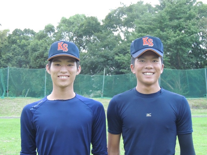 2016年、高校時代の早川選手（右）と、バッテリーを組んでいた大澤捕手