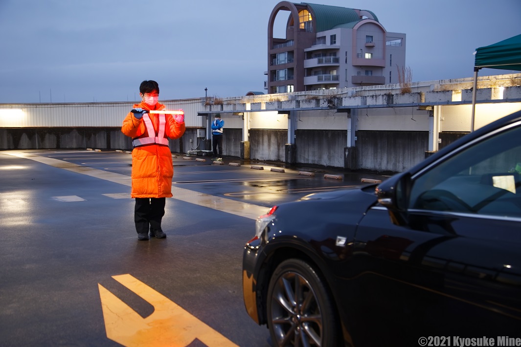 車高によって、係員が誘導してくれるので安心