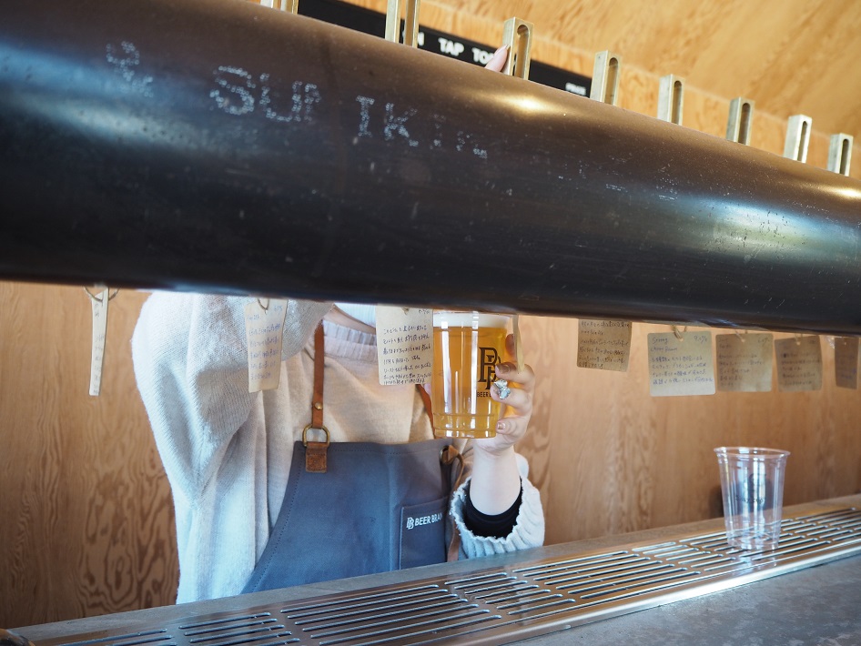 ビアブレインオリジナルのグラウラーボトル