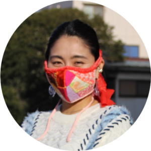 古着や布を使って制作する、木更津市出身のアーティスト・大川友希さん