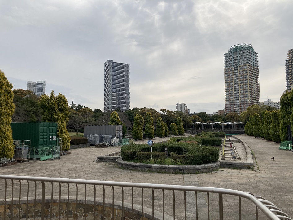 賑わいの広場