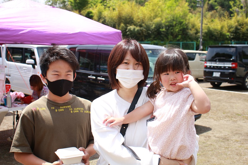 市原市「集い広場へいさん」で開催の、笑顔あふれるマルシェ「里山市」。自然一杯の会場で癒やしの体験！