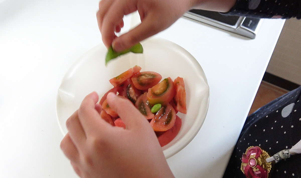 枝豆を入れる