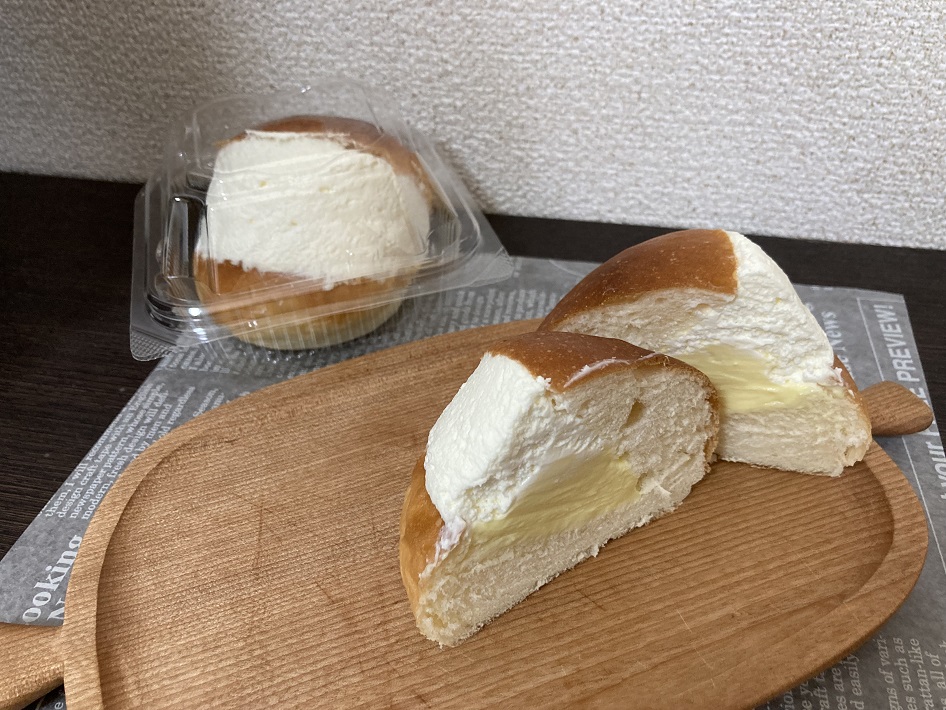 「cafe_bistro365」カスタードクリームと特製生クリームのマリトッツォ