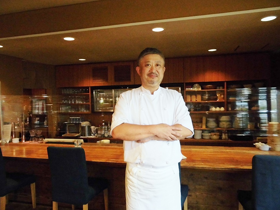 木更津に「山麓」あり。説明不要の老舗カレー店。