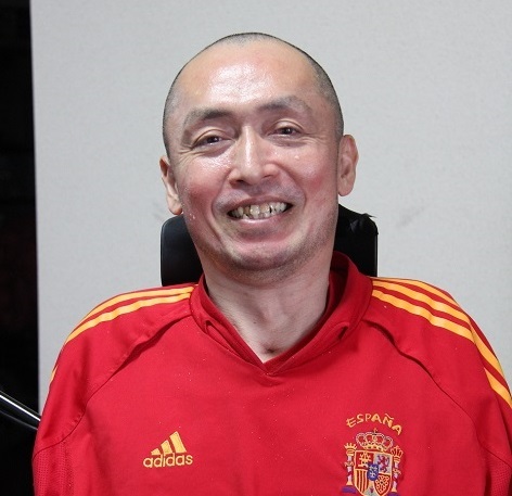 障害者イラストレーター 前田健司さん