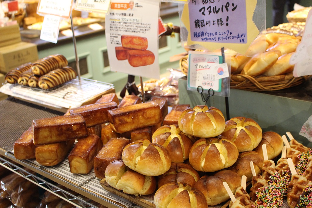 【松戸市】サフラン常盤平店のパンは200種類以上!ハニートーストとマヌルパン