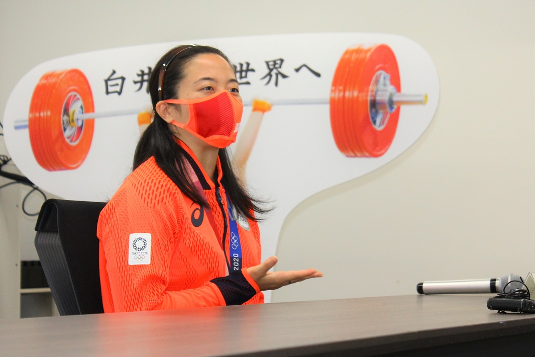 ウエイトリフティング 安藤美希子選手 白井市役所表敬訪問
