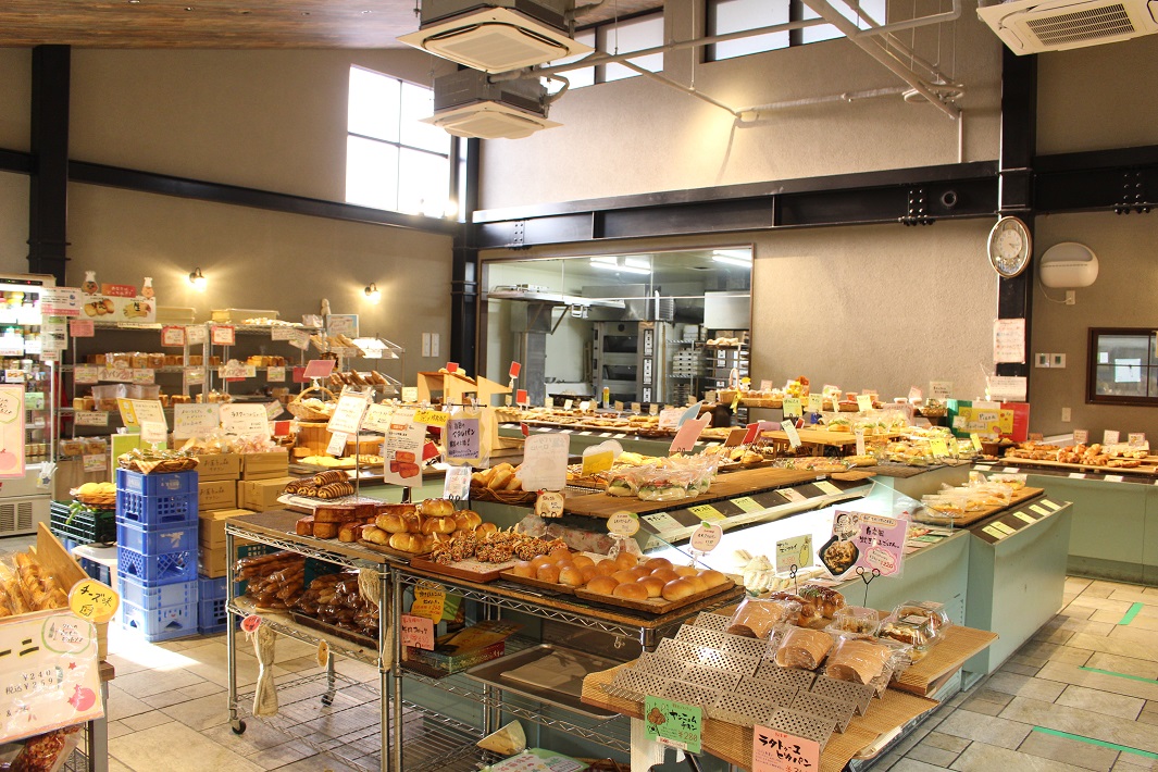 【松戸市】サフラン常盤平店の店内
