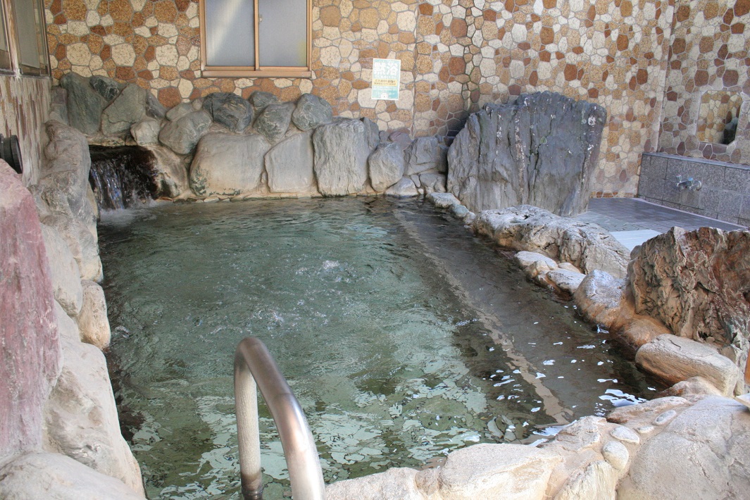 埼玉県越谷市の銭湯 登龍湯