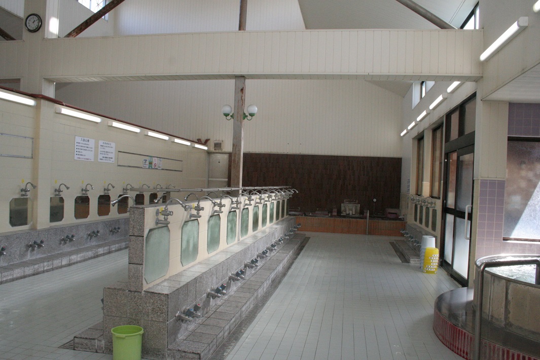 埼玉県越谷市の銭湯 登龍湯