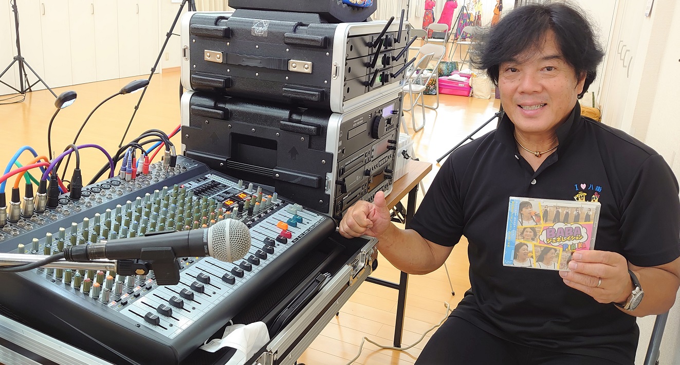 プロデューサーであり、ご自身もシンガーソングライターとして活躍する仲山さん