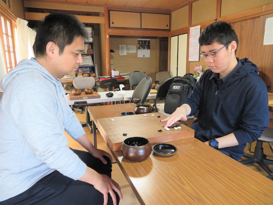 【印西市】16歳の囲碁プロ棋士 日野勝太さん