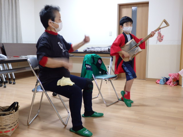 須和田スコップ三味線クラブ