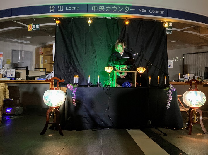 市原市立中央図書館講談の様子