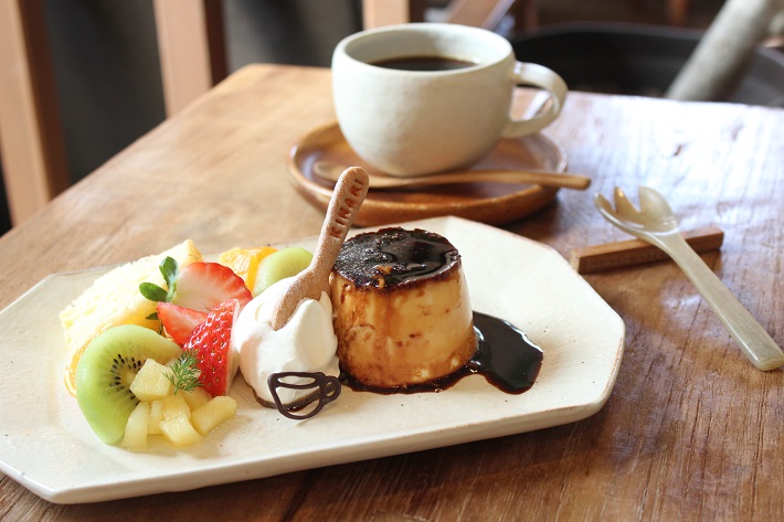 【成田市】キナリカフェのプリンアラモード