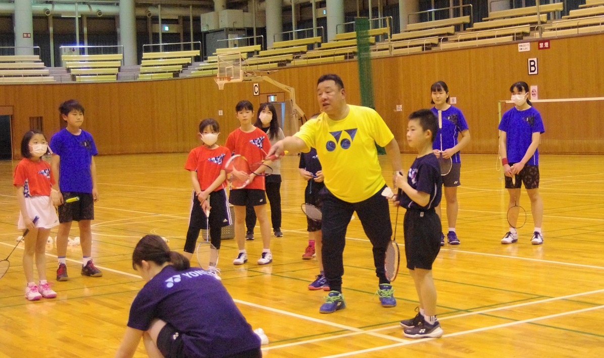 パイレーツ村上ジュニアバドミントンクラブ