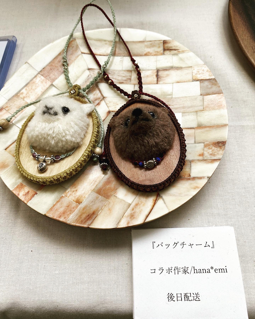 村松咲恵（さきえ）さん（八千代市）が普段石を包むのに使う技術「マクラメ編み」により繊細な作りを実現