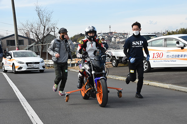 「車いすでもバイクに乗りたい！」障害のあるライダーたちの挑戦を応援する「Side Stand Project（サイドスタンドプロジェクト）」