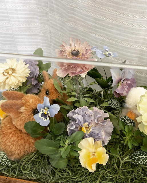 ドライフラワーの作家鈴木倫代さん（岐阜市）とのコラボ作品