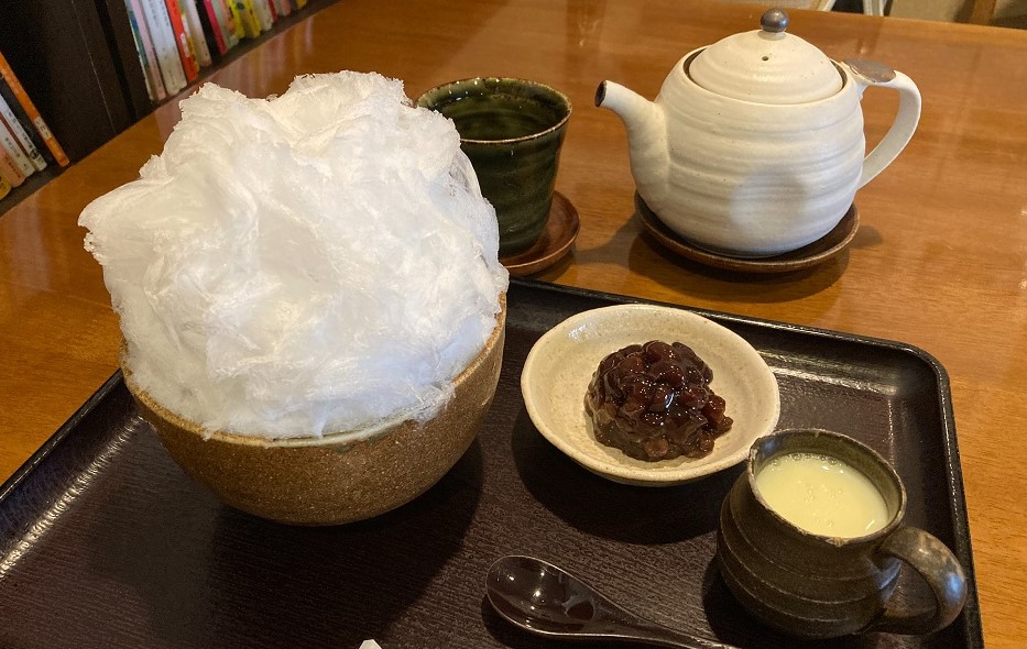 【千葉市】口どけのよさを追求した「甘味処 楓」のかき氷