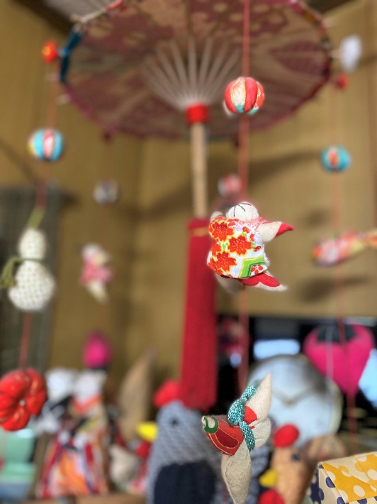 和布細工作品