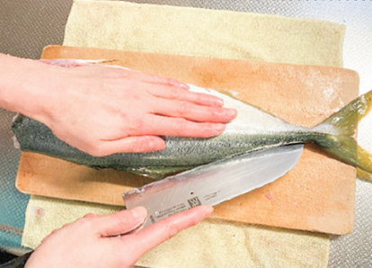 魚を自分でおろそう！イナダの三枚おろしのレシピ・作り方