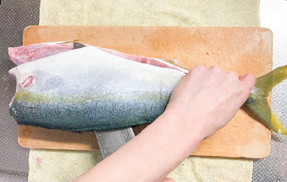 魚を自分でおろそう！イナダの三枚おろしのレシピ・作り方