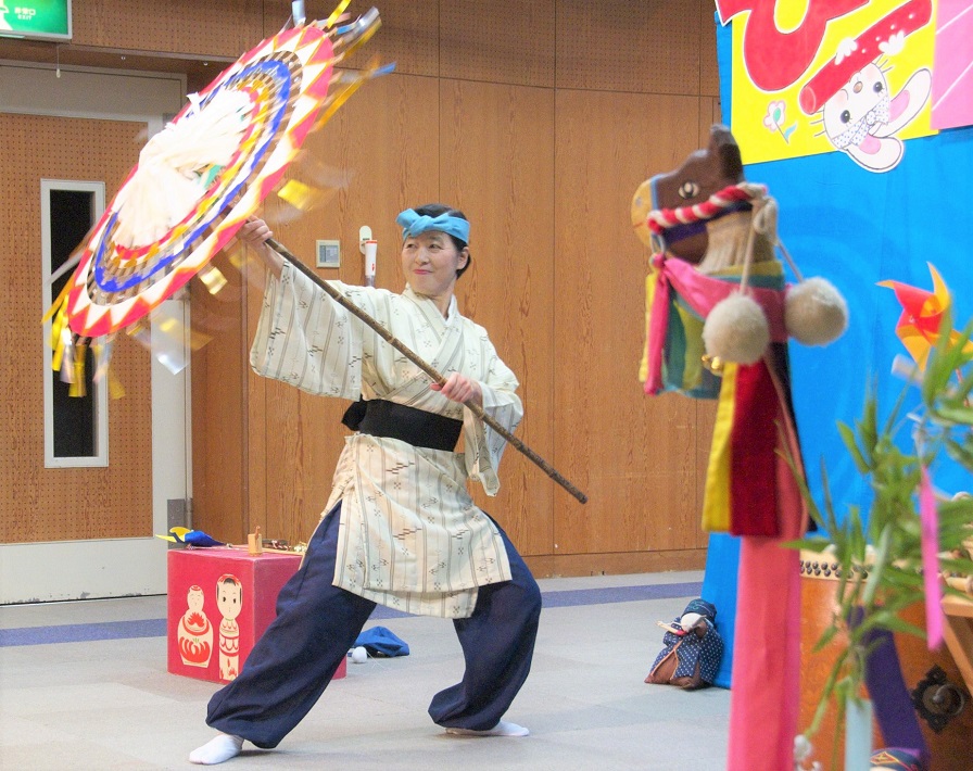 民族歌舞団荒馬座「ぴーひゃらどん」