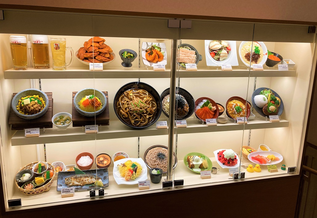 「湯あがりキッチン 一休」の豊富なメニュー