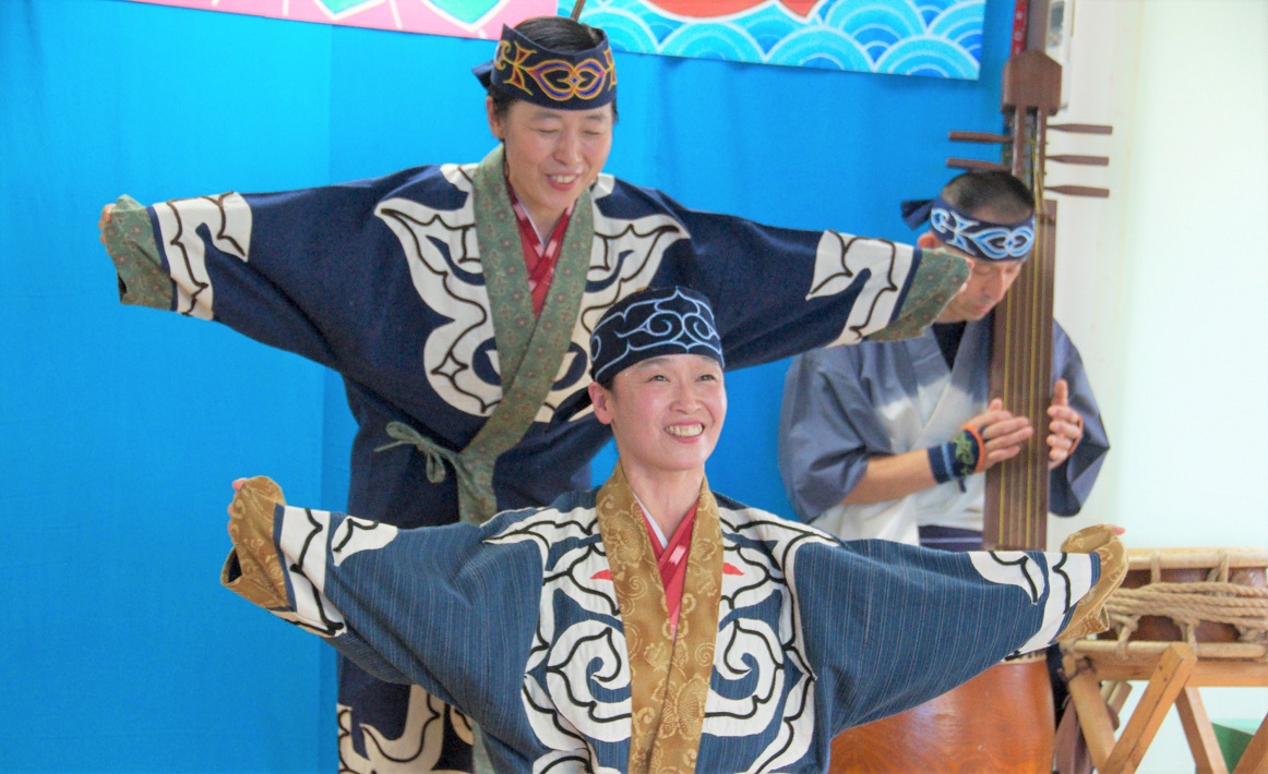 民族歌舞団荒馬座「ぴーひゃらどん」