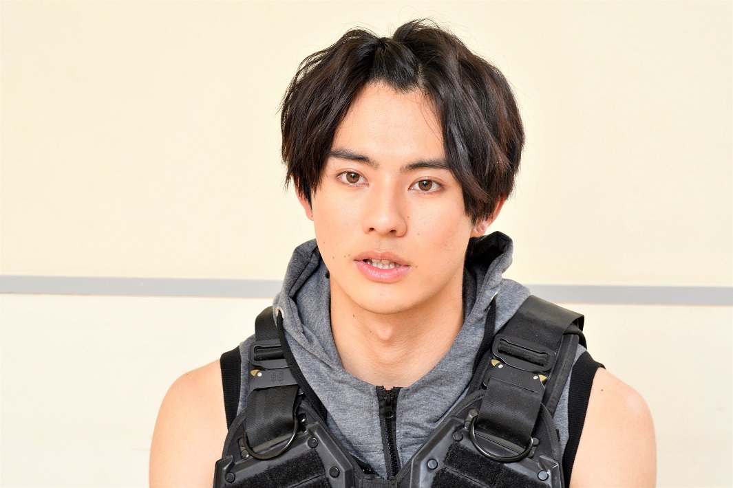 「仮面ライダーリバイス」主演　前田拳太郎さん　