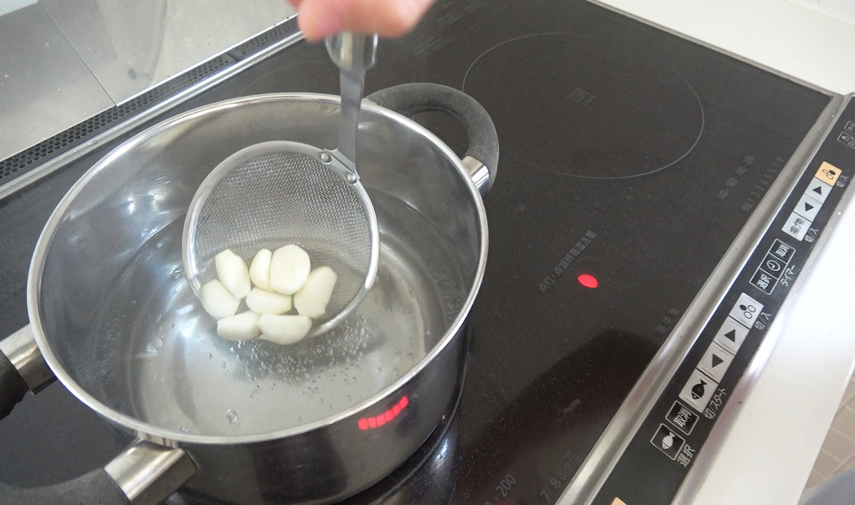 【簡単レシピ】にんにくときゅうりのゴロゴロ漬けの作り方