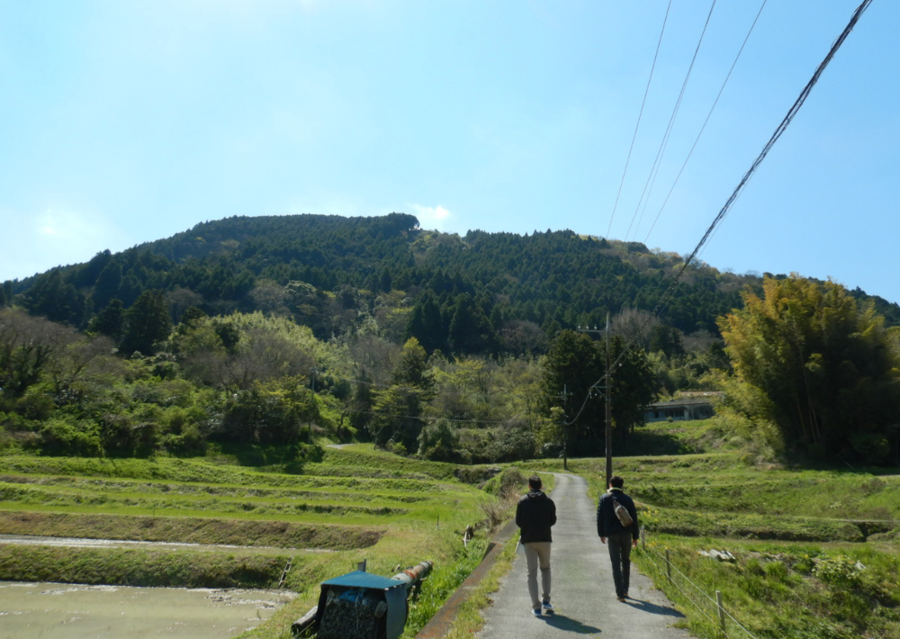 6．【南房総市】御殿山（ごてんやま）バス停からのアクセス良好！ 近隣の山と縦走も簡単