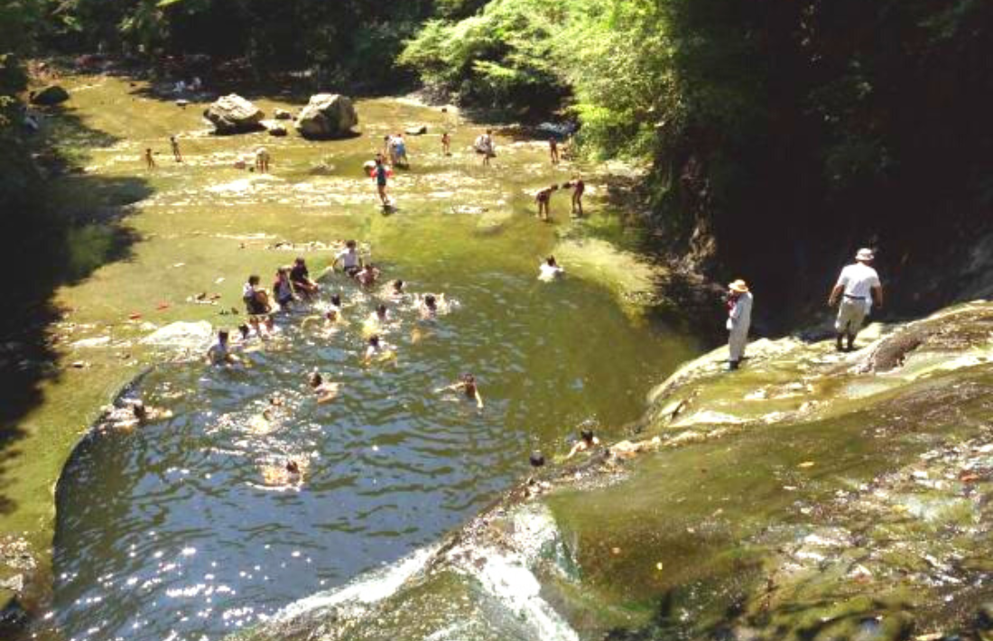 【君津市】豊英大滝(とよふさおおたき）豊かな自然を満喫しながら、水遊びが楽しめる貴重な滝　
