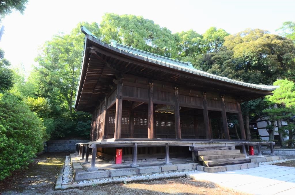 法華経寺境内にある現在の法華堂。国指定重要文化財
