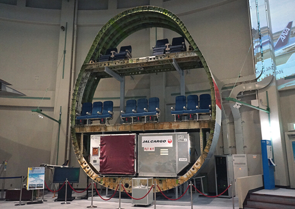 【芝山町】航空科学博物館　飛行機の離着陸を身近に見ながら、航空について楽しみながら学べる！ 