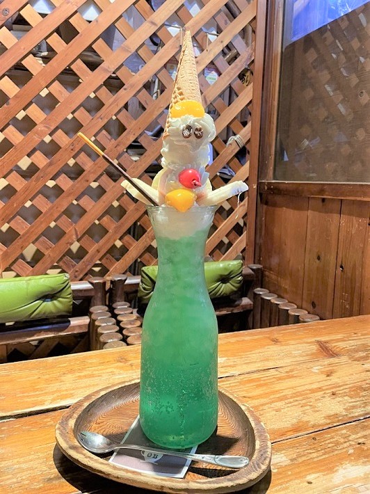 クリームソーダパフェ