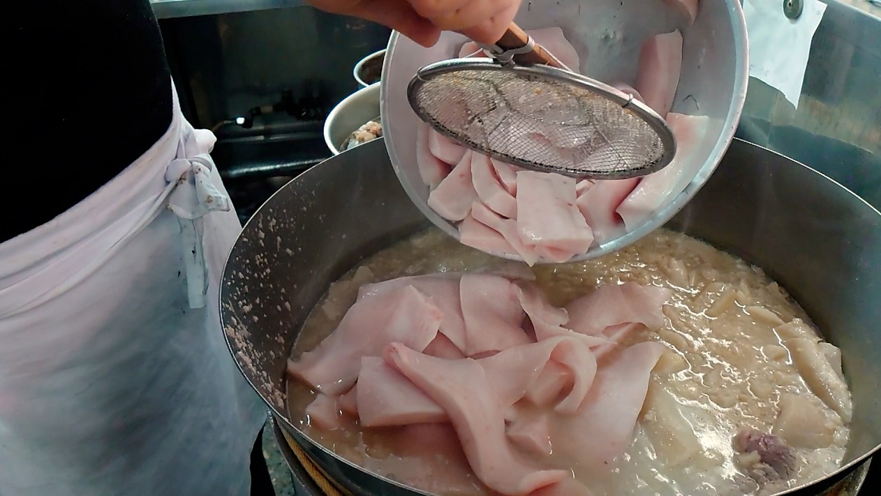 【ラーメンかいざん本店】並んでも食べたい！おすすめ一番人気のラーメン